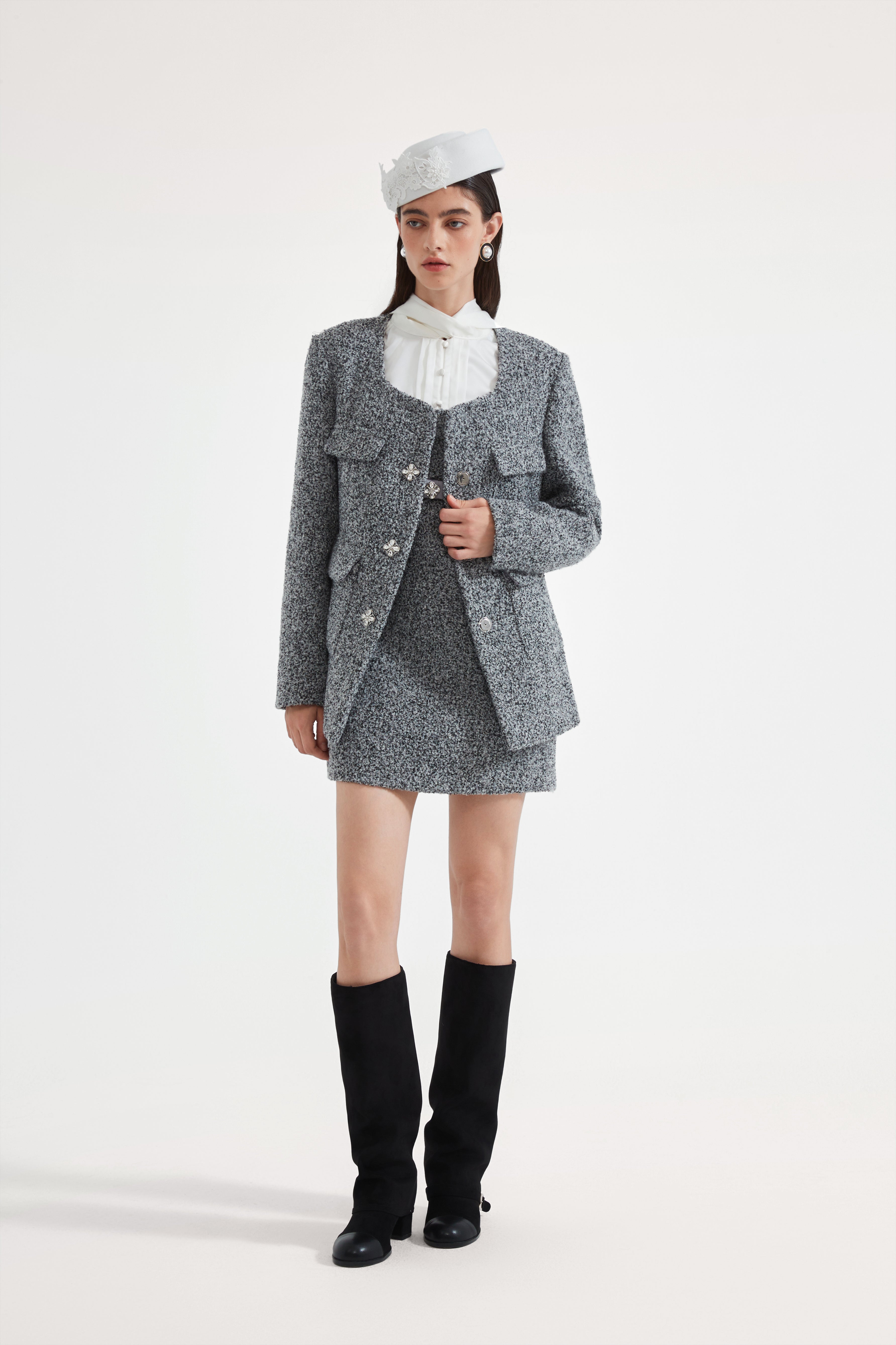 Gray Detachable Square-Necked Tweed Coat