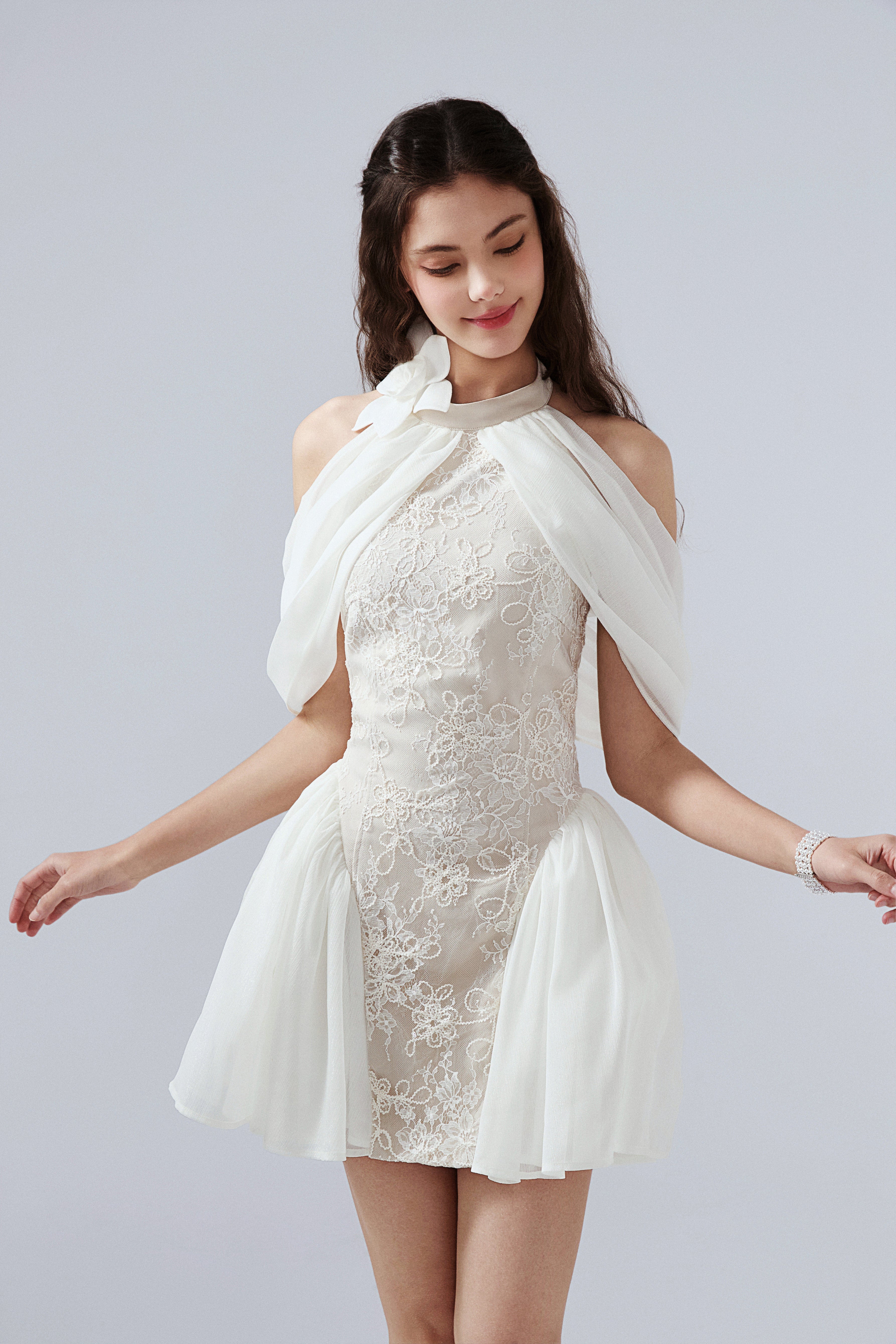 White Heavy-Duty Lace A-line Dress