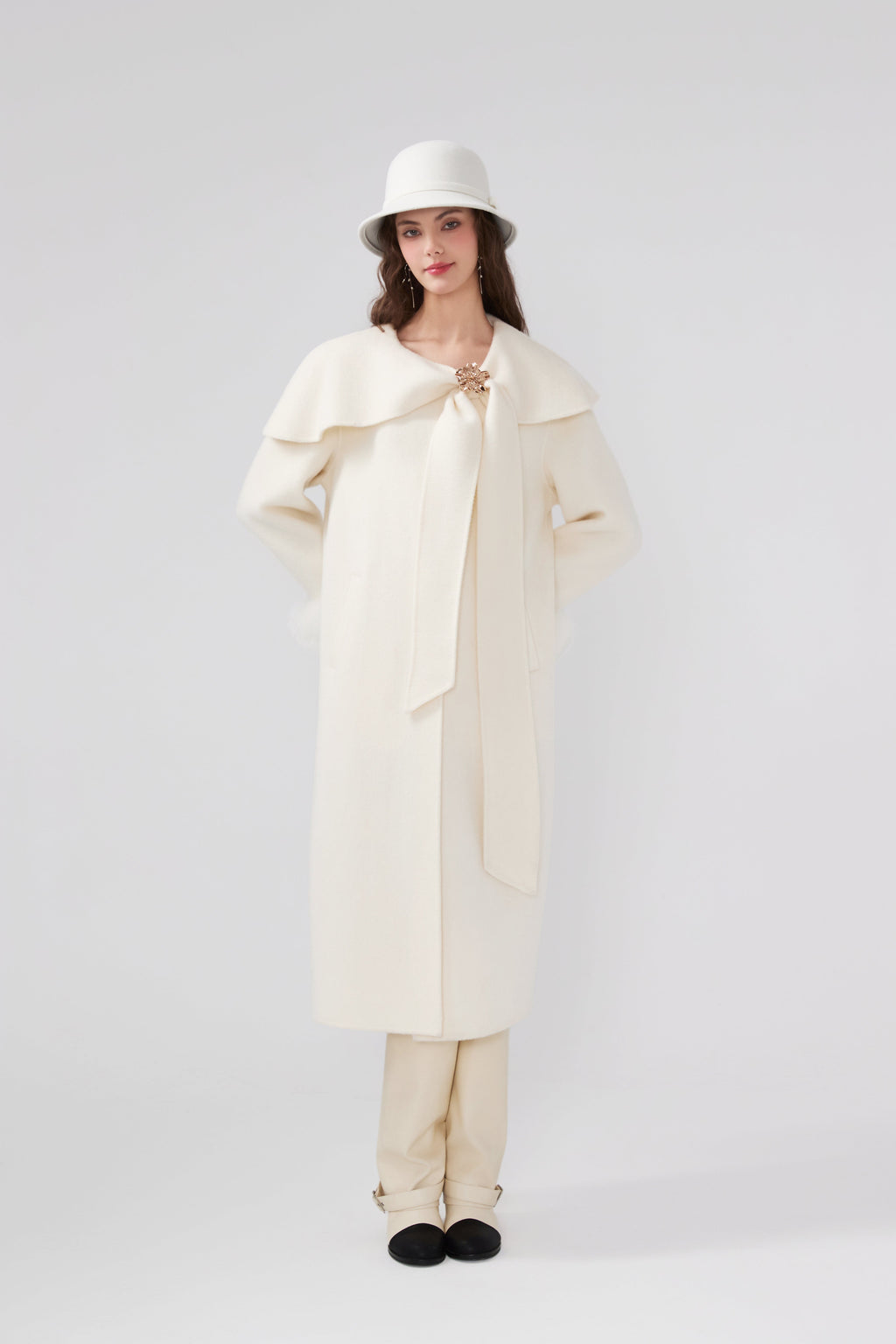 Butterflies Lapel White Cashmere Long Coat