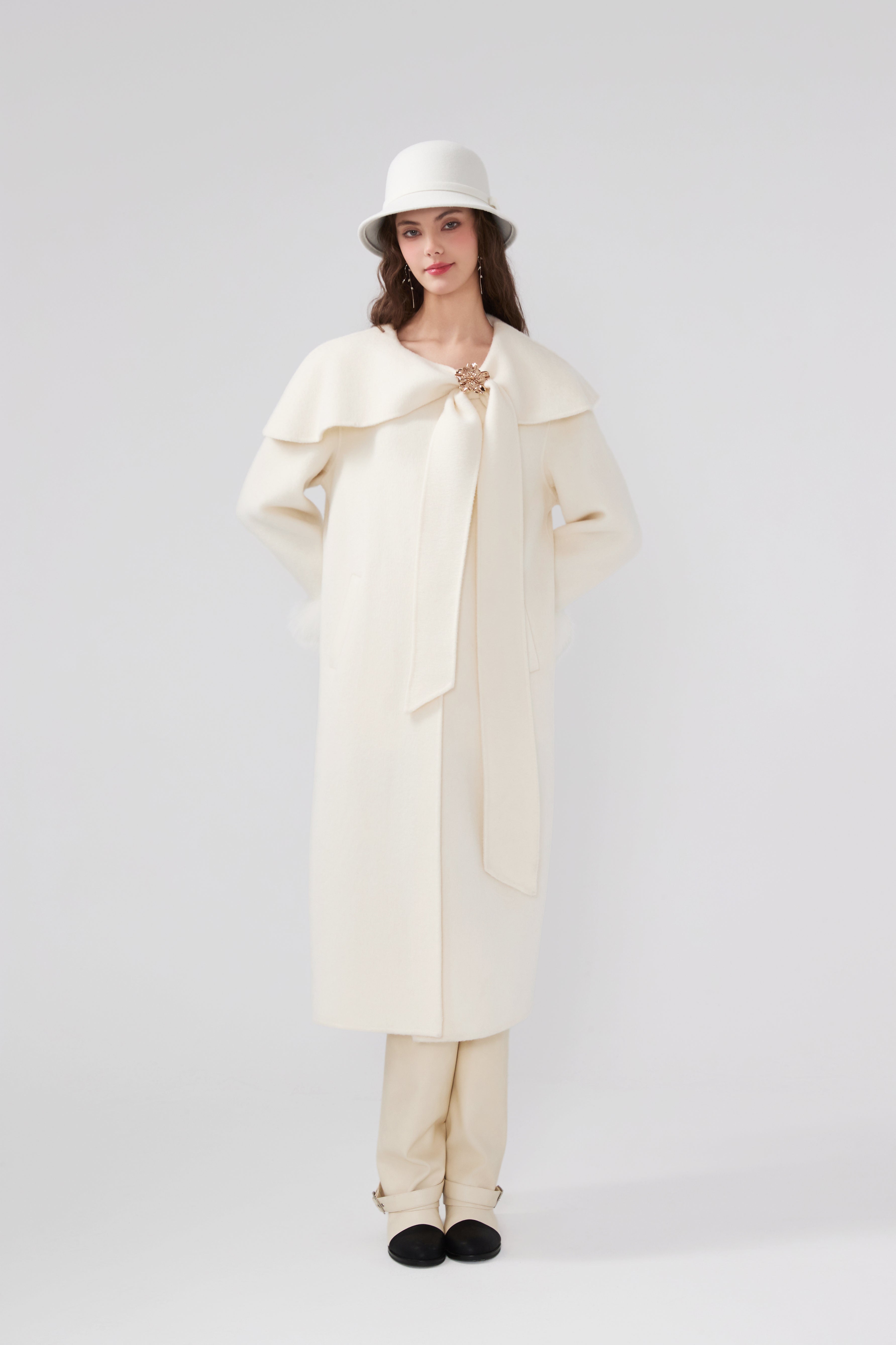 Butterflies Lapel White Cashmere Long Coat