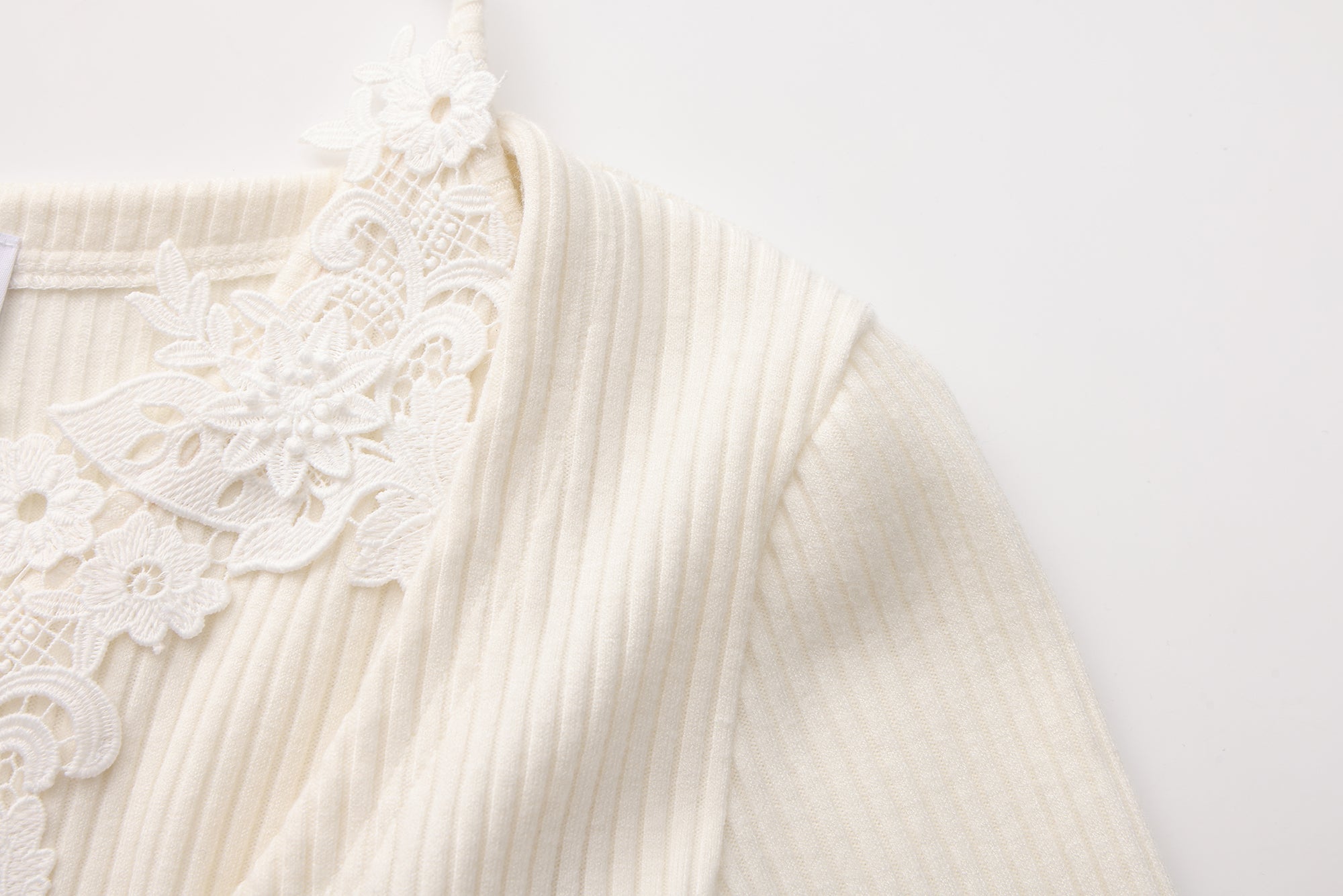 White Two-Piece Lace Halter Cardigan