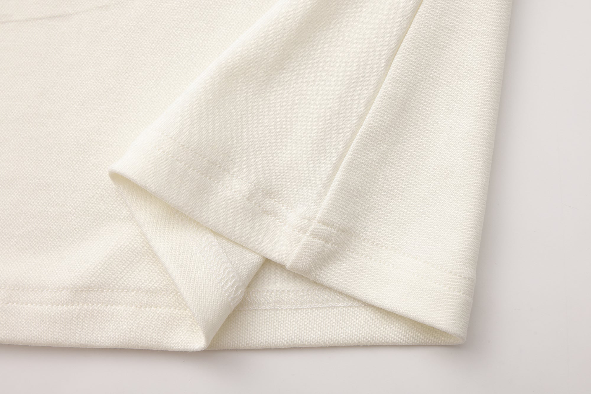 White Kitten Print T-Shirt