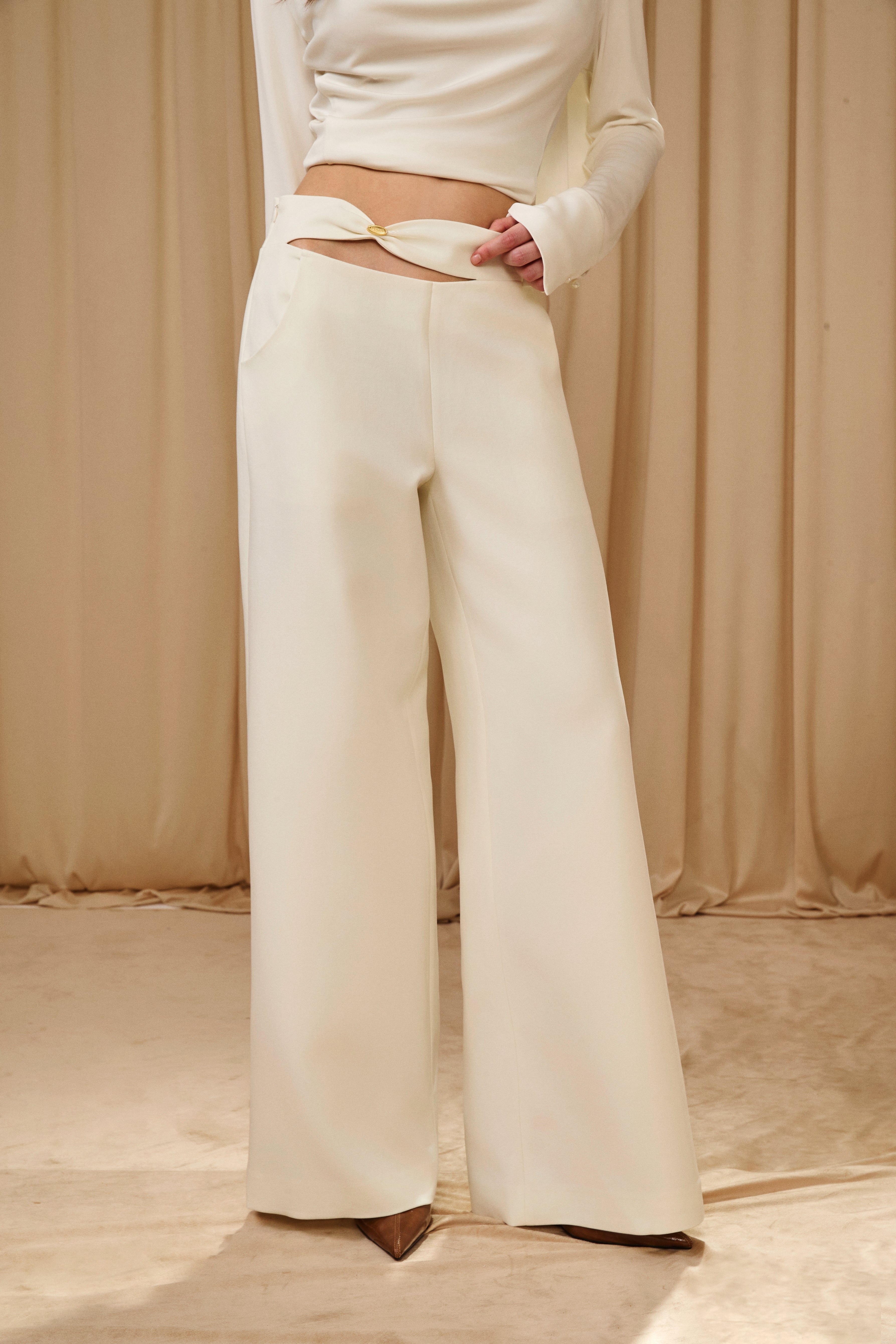 Off-White Bow Hollow Spliced Straight-Leg Pants