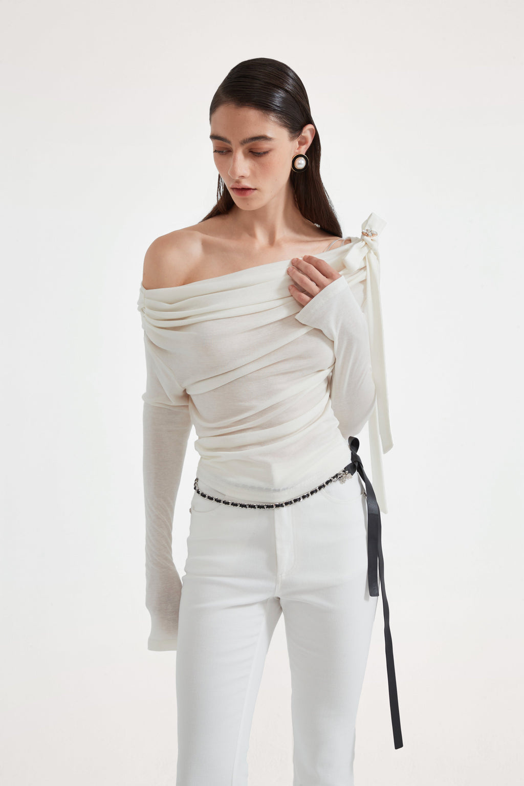 White Off-The-Shoulder Pleated Bow Ribbon Blouse