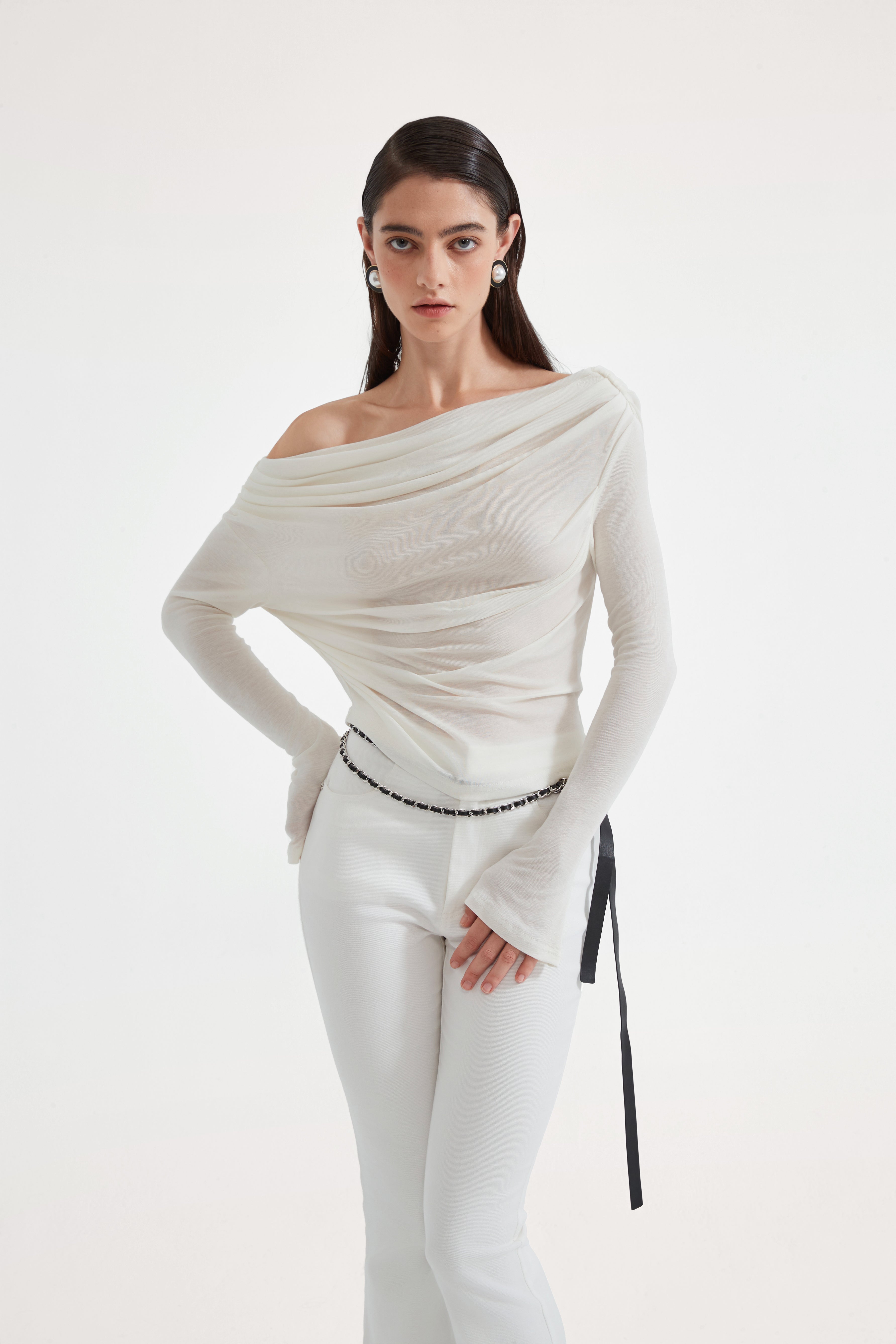 White Off-The-Shoulder Pleated Bow Ribbon Blouse