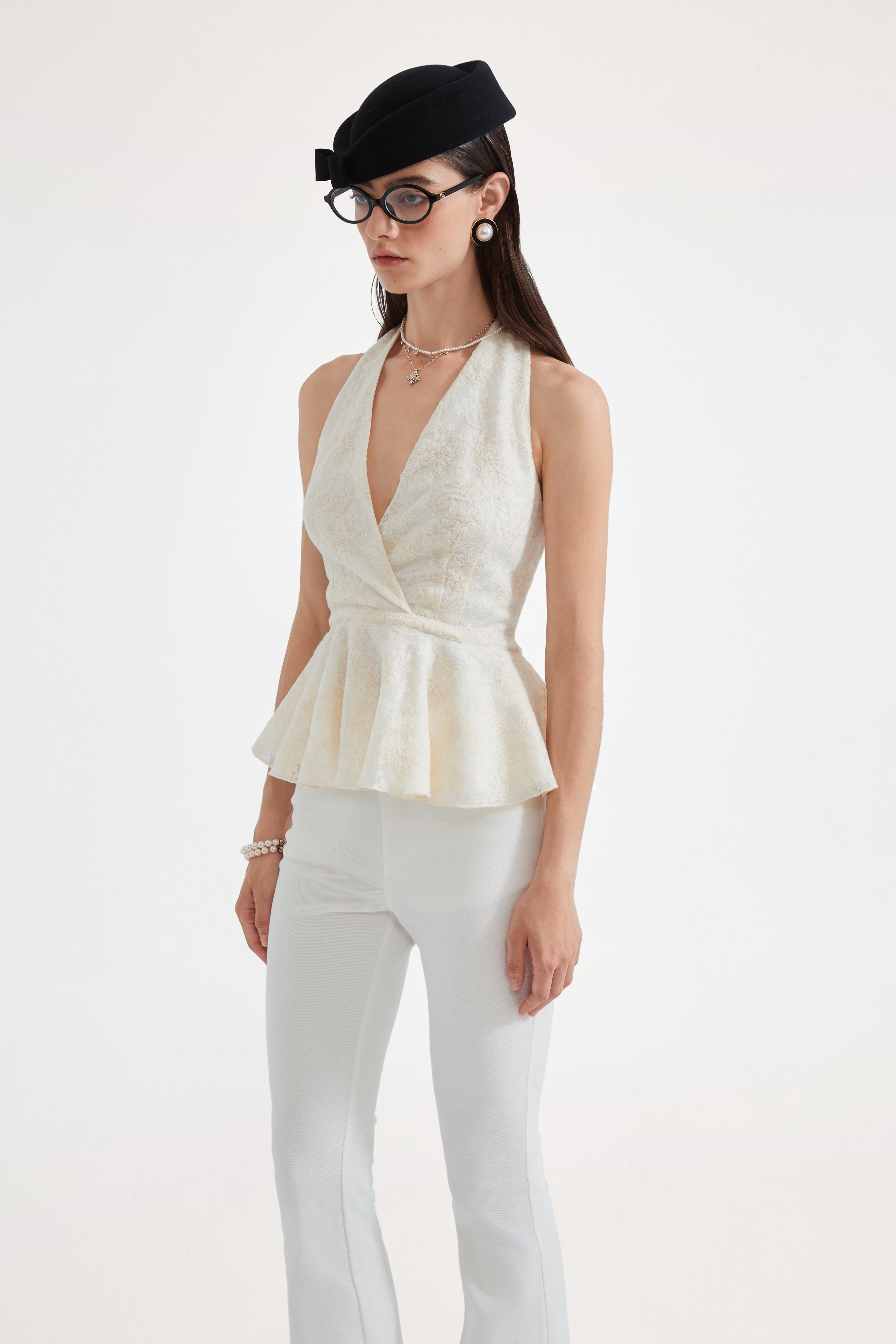 White Fitted Flare Jeans