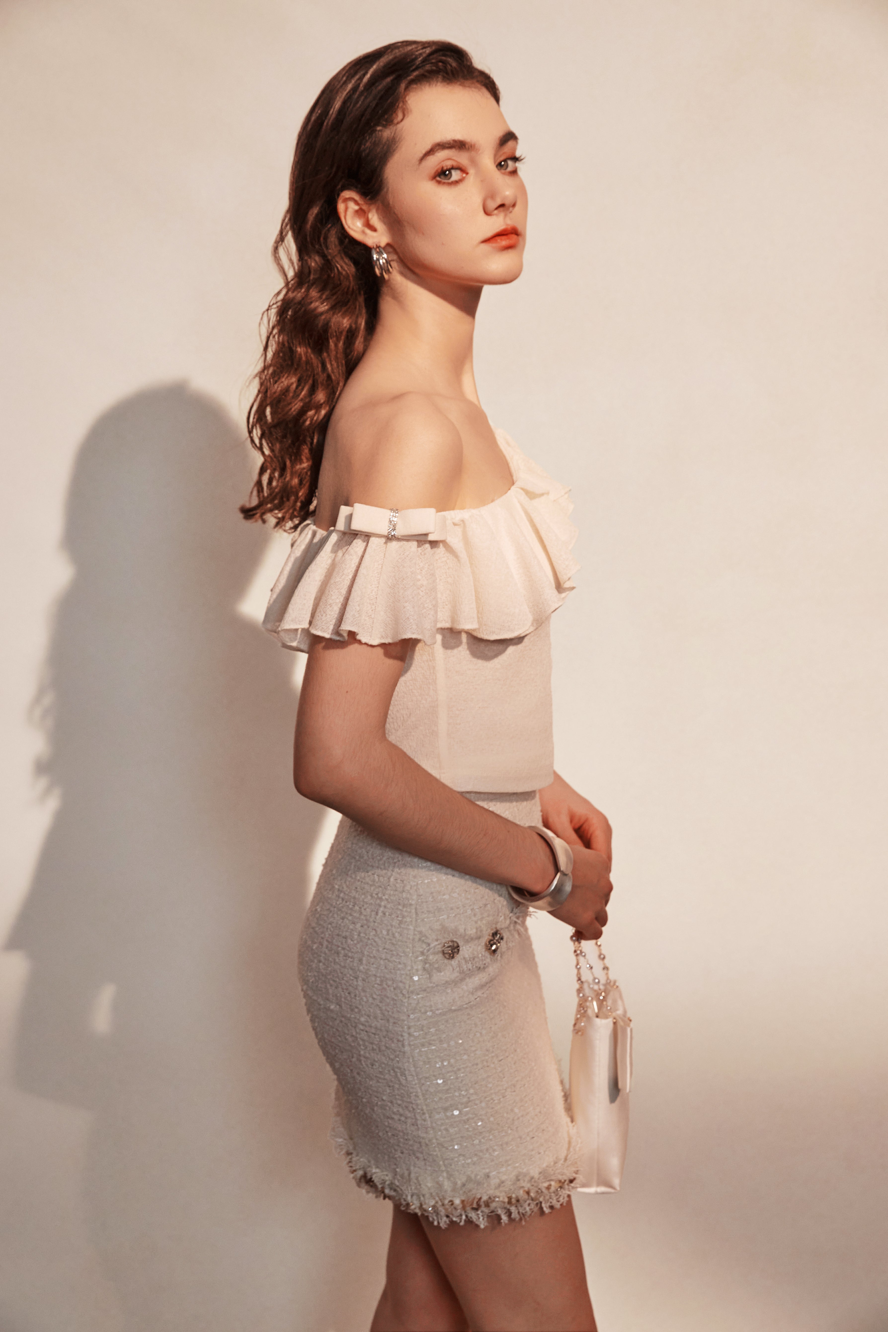 White Off-shoulder Bowknot Top