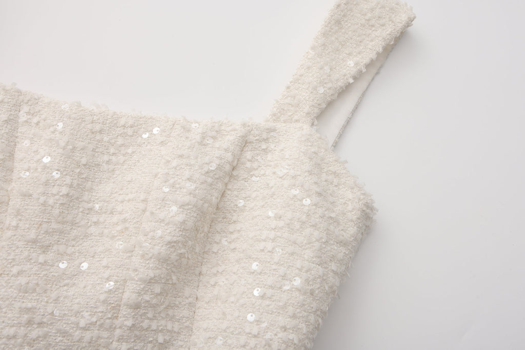 White Bow-Detailed Sleeveless Fitted Top