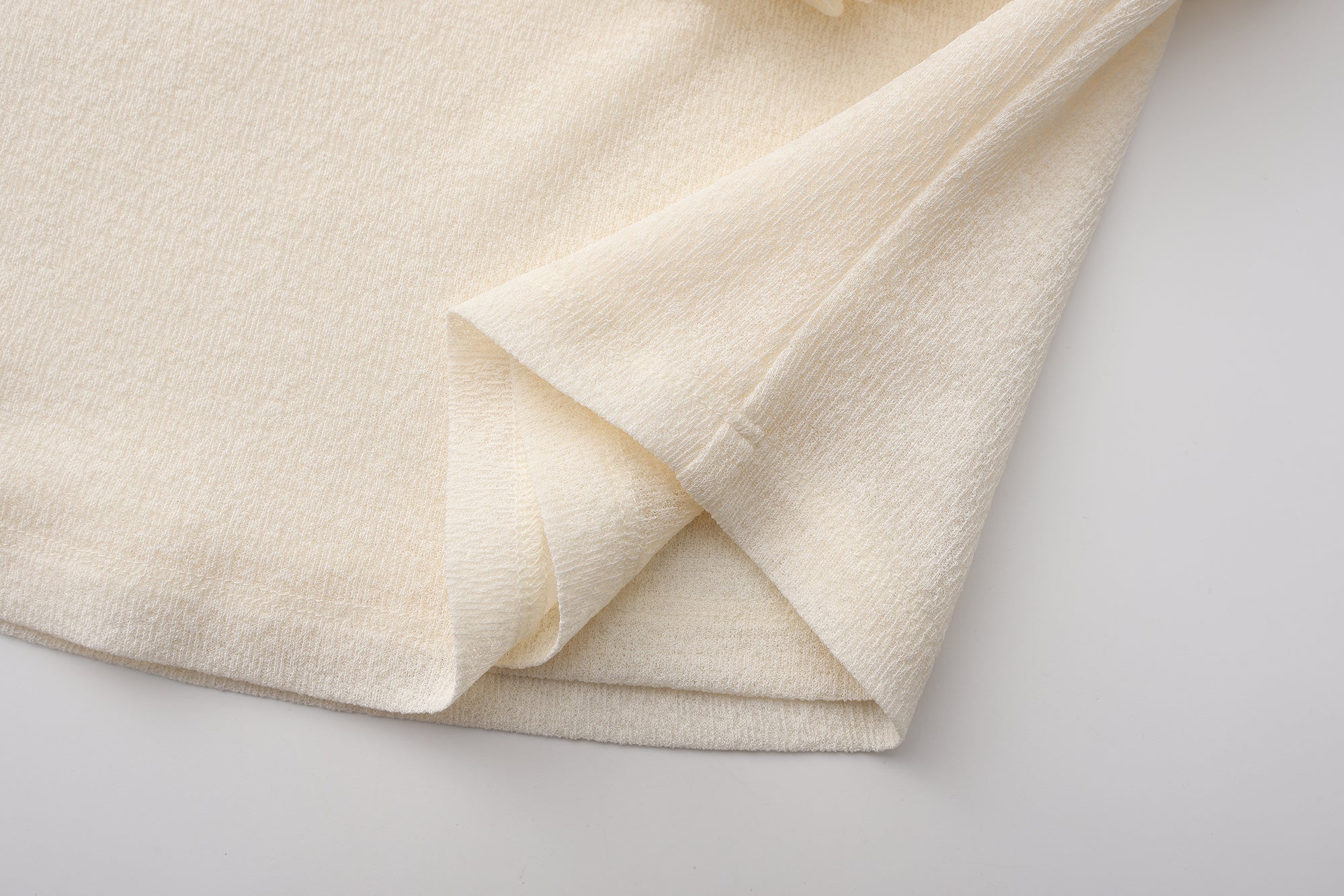 White Off-shoulder Bowknot Top