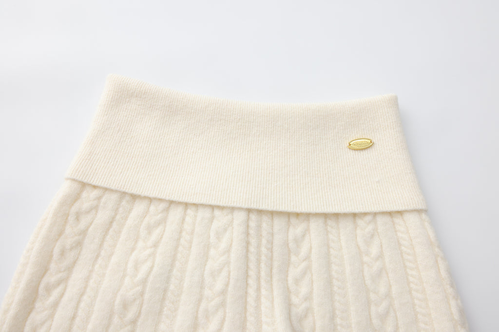 White Iris Pearl Knit Cape Cardigan / Pants