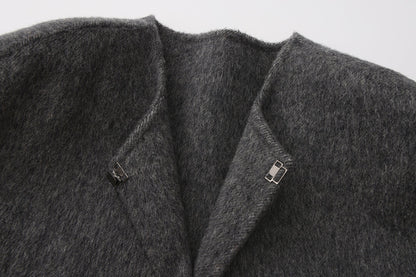 Gray Bow Cape