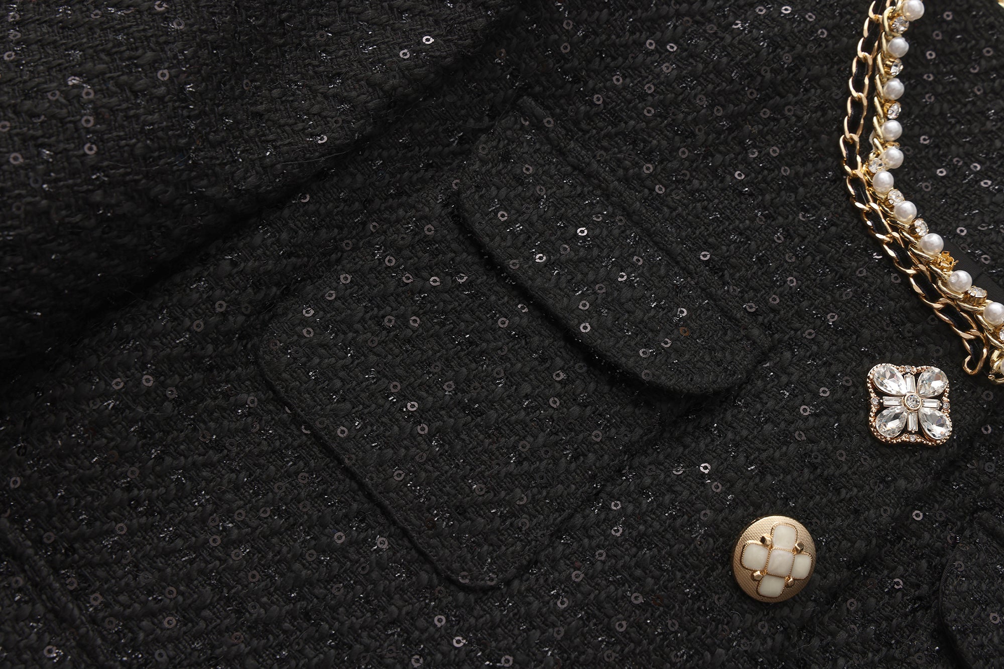 Black Round-Necked Small Fragrance Coat With Pockets