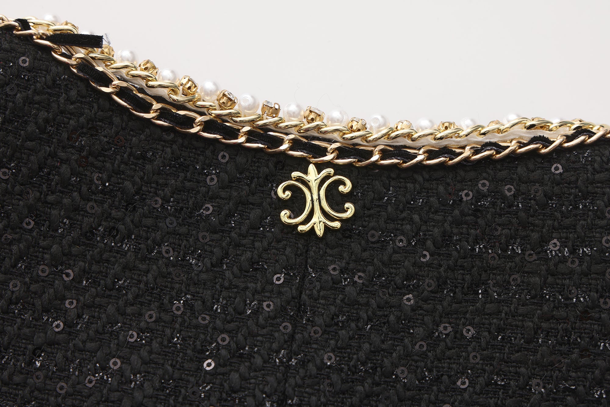 Black Round-Necked Small Fragrance Coat With Pockets