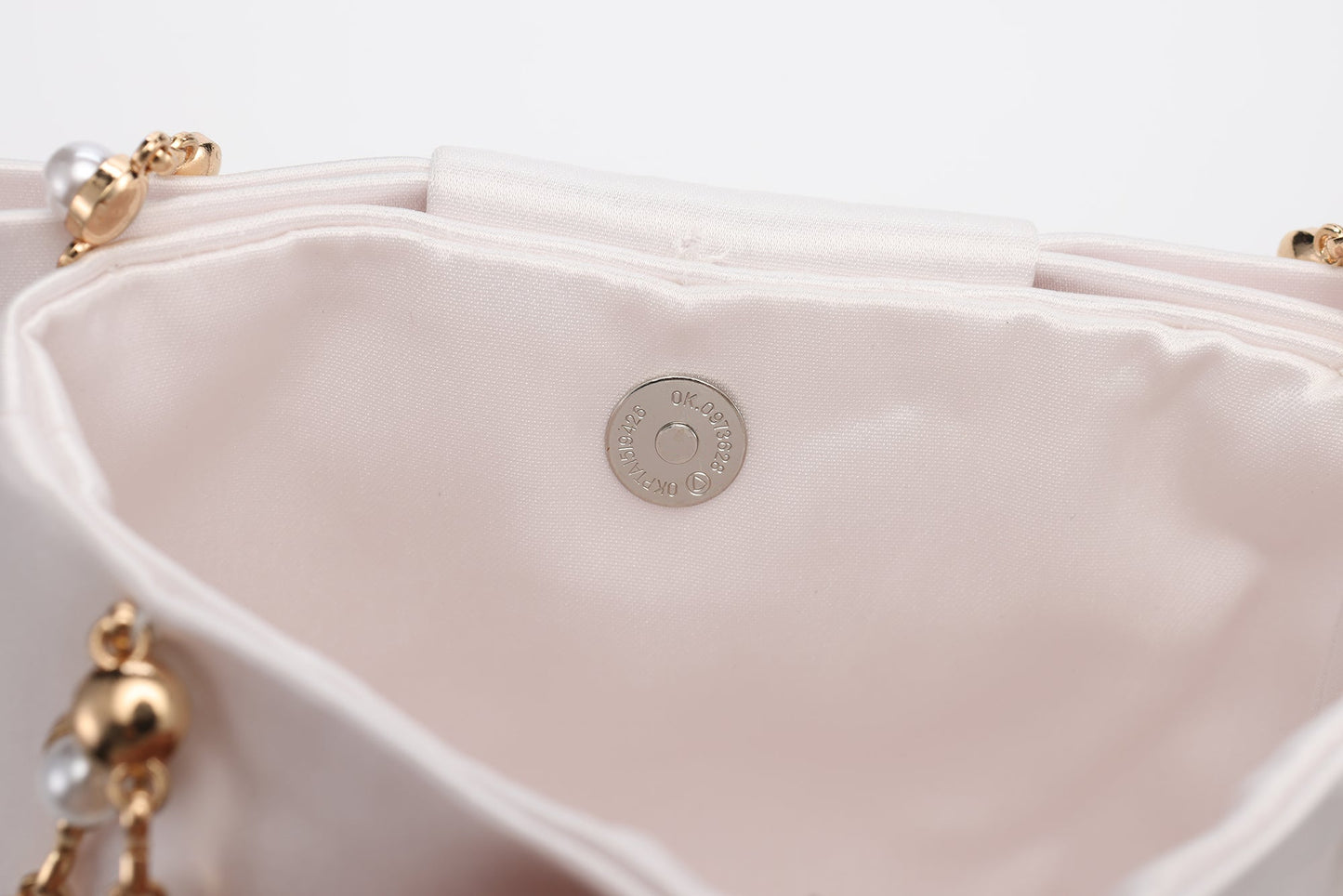 White Bowknot Handbag