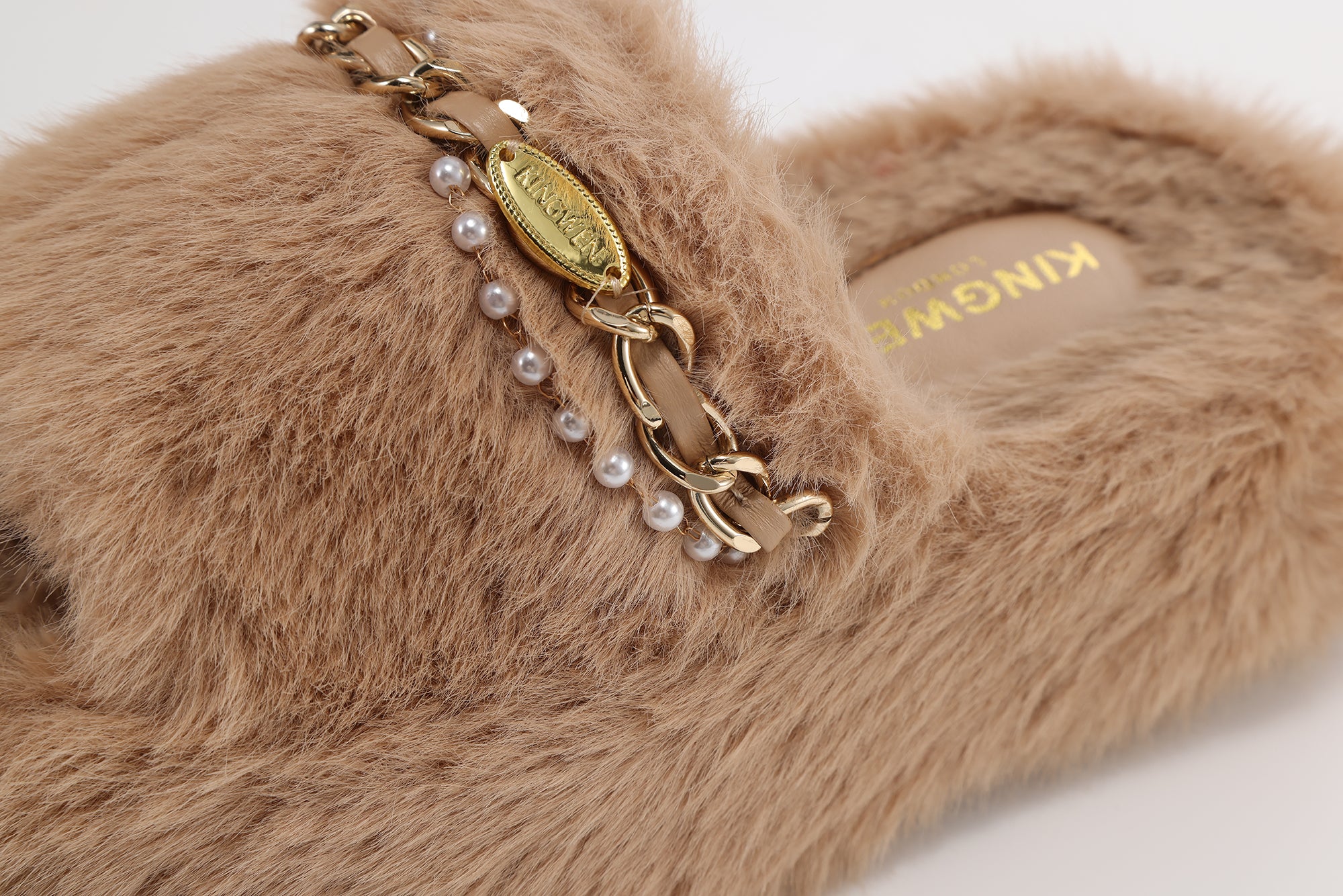 Coffee Platform Chain Pearl Furry Slippers